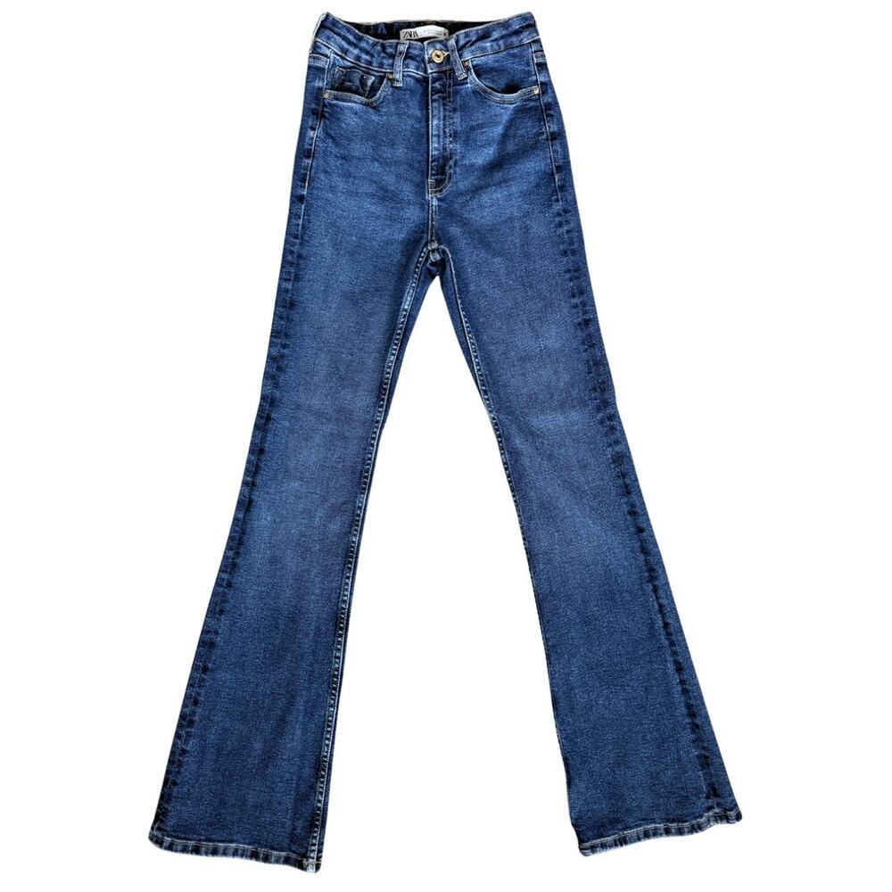 ZARA Women’s High Rise Flare Jeans Size 2 Blue Denim 33 Inseam Y2K Style
